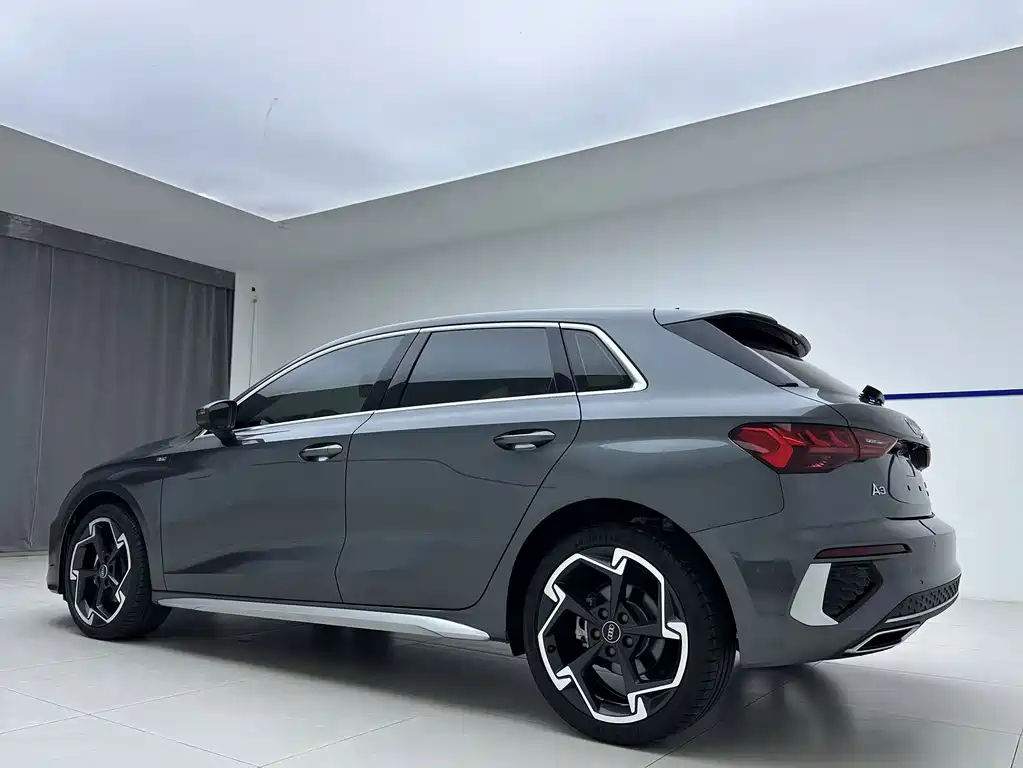 Audi A3 — миниатюра 4