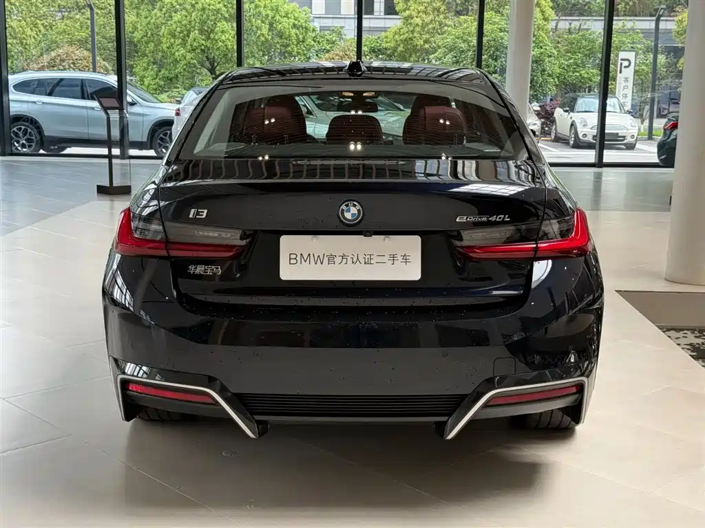 BMW i3 2024 eDrive 40 L