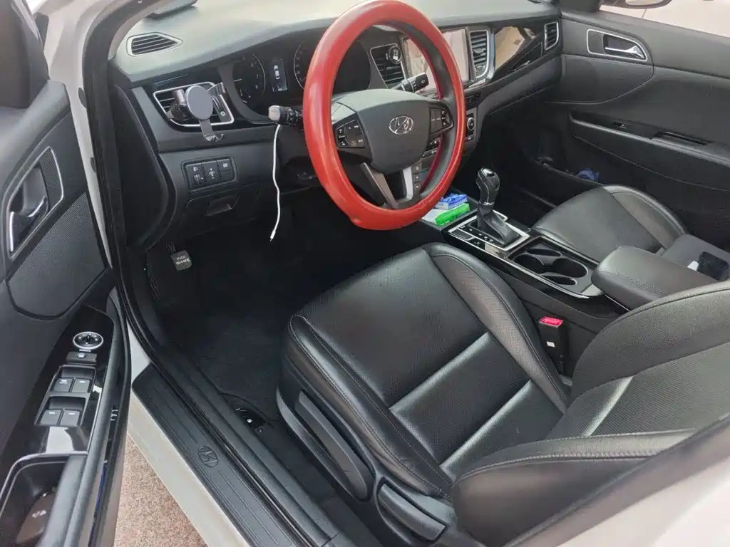 Hyundai Mistra — миниатюра 12