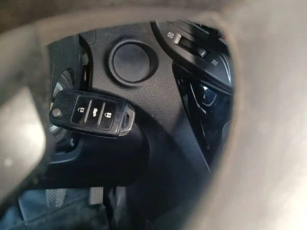 Changan CS15 — миниатюра 9