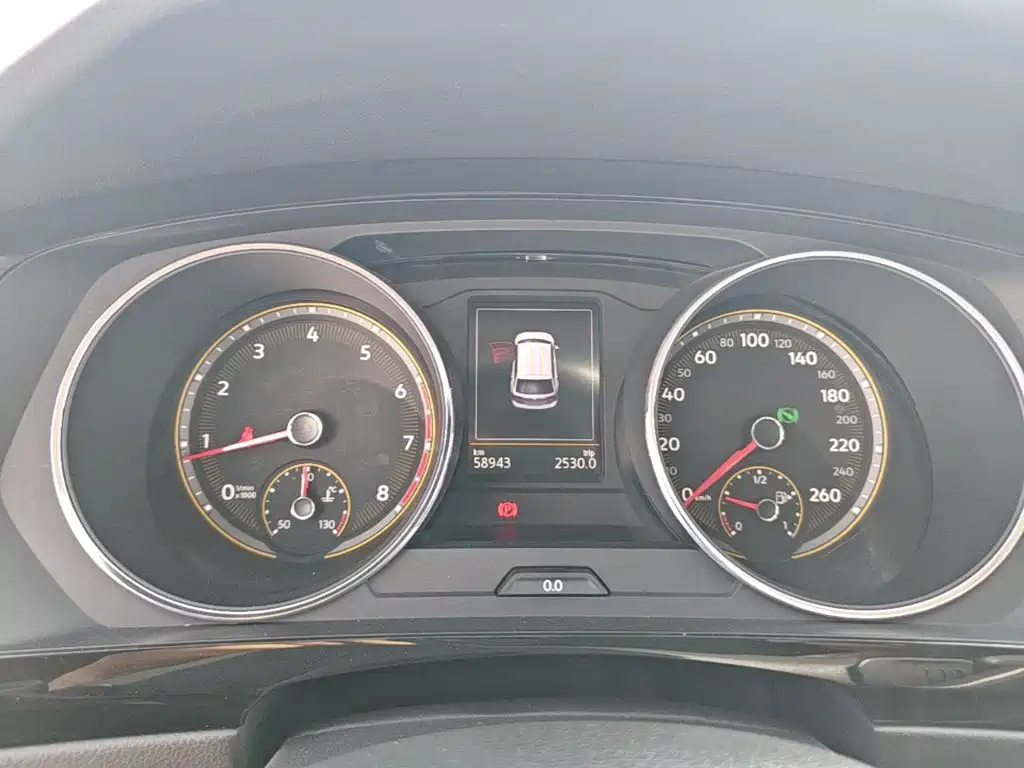 Volkswagen Tiguan L — миниатюра 12