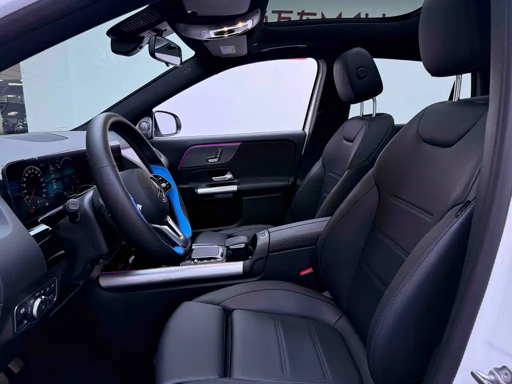 Mercedes-Benz GLA — миниатюра 9