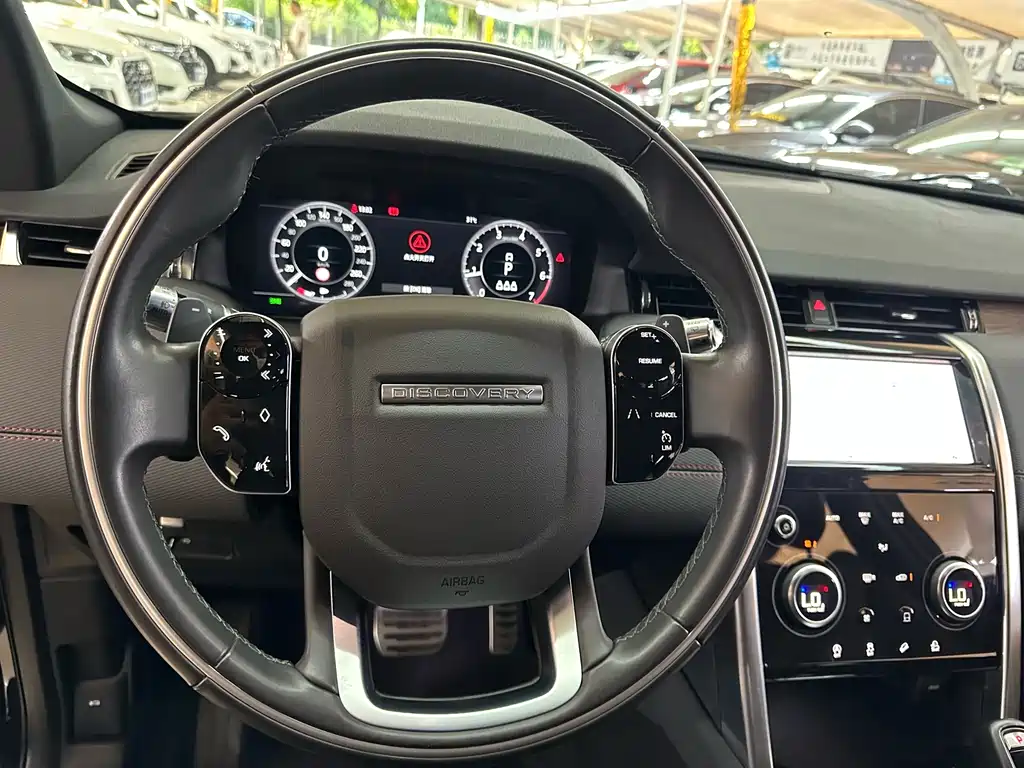 Land Rover Discovery Sport — миниатюра 12