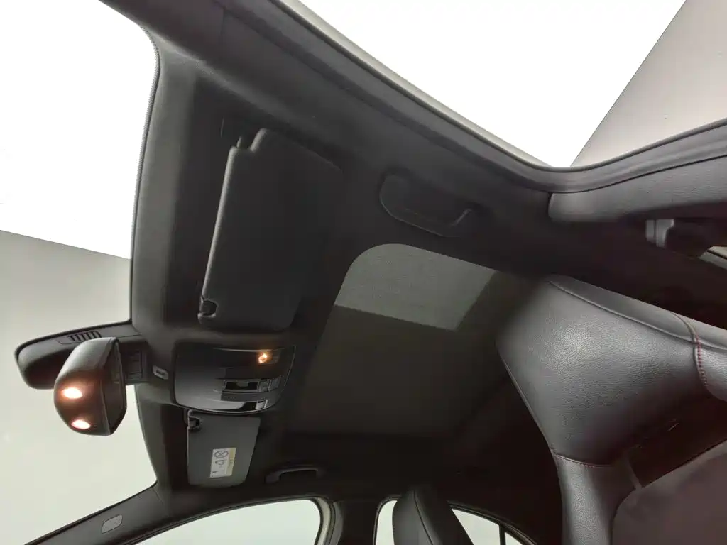 Mercedes-Benz A-Class (Import) — миниатюра 14