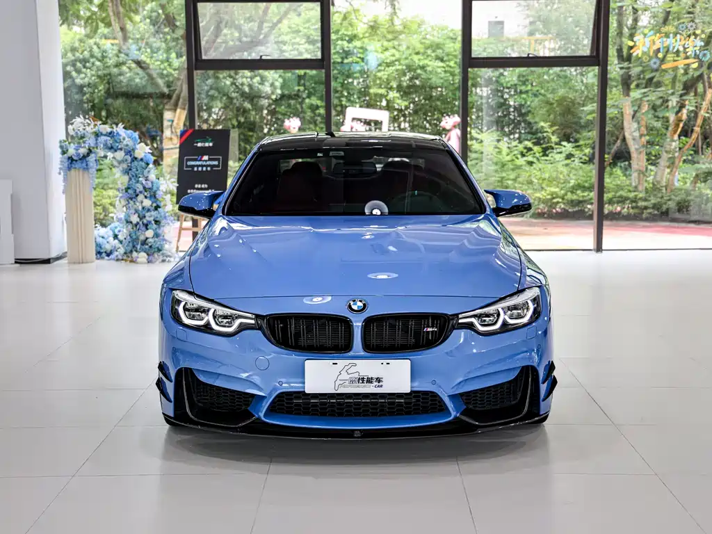 BMW M4 — миниатюра 2
