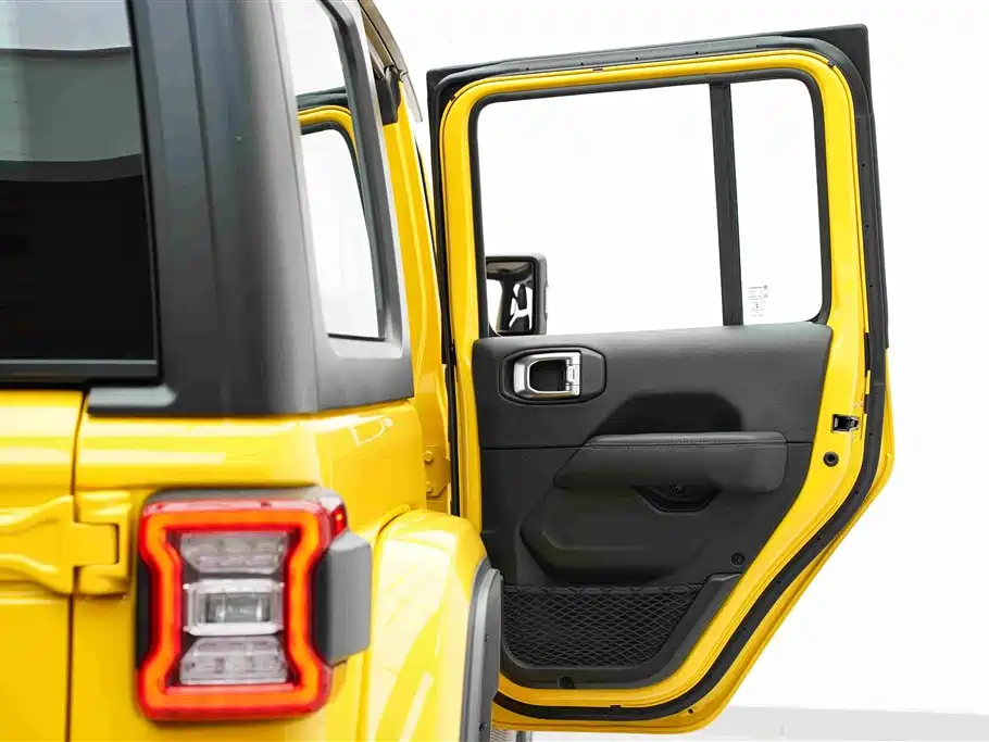 Jeep Wrangler — миниатюра 43