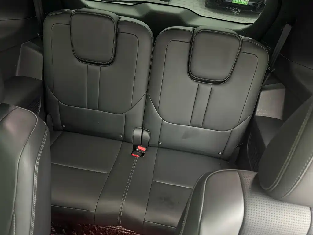 Li Auto ONE 2020 6 мест