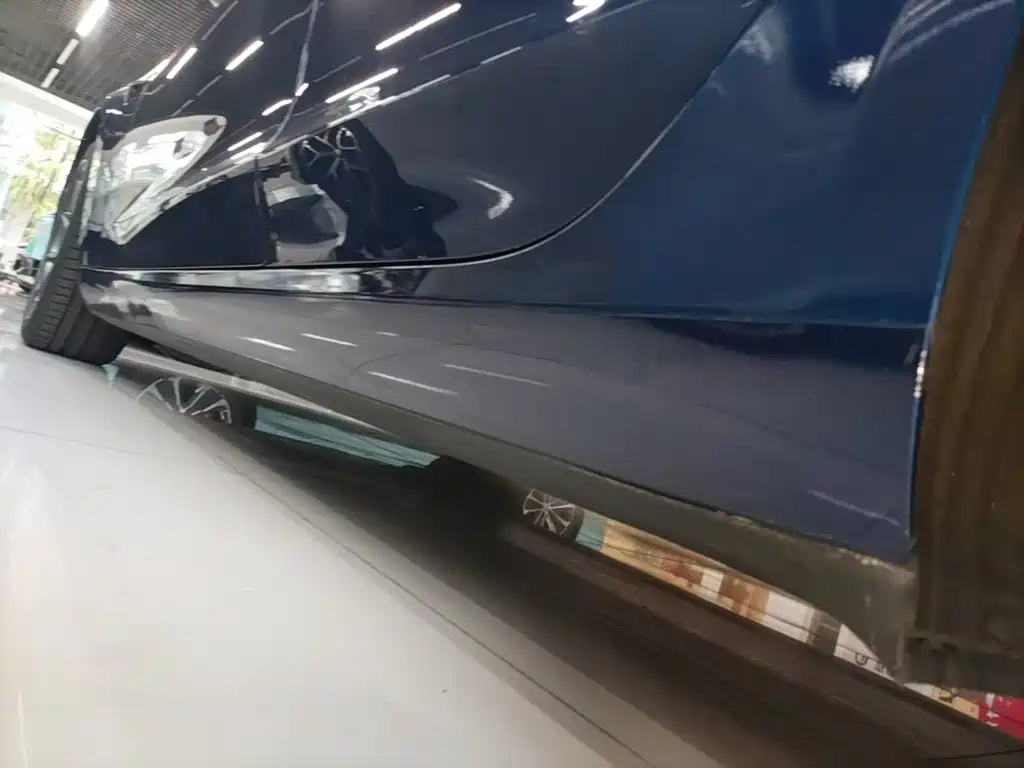 Tesla Model 3 — миниатюра 22