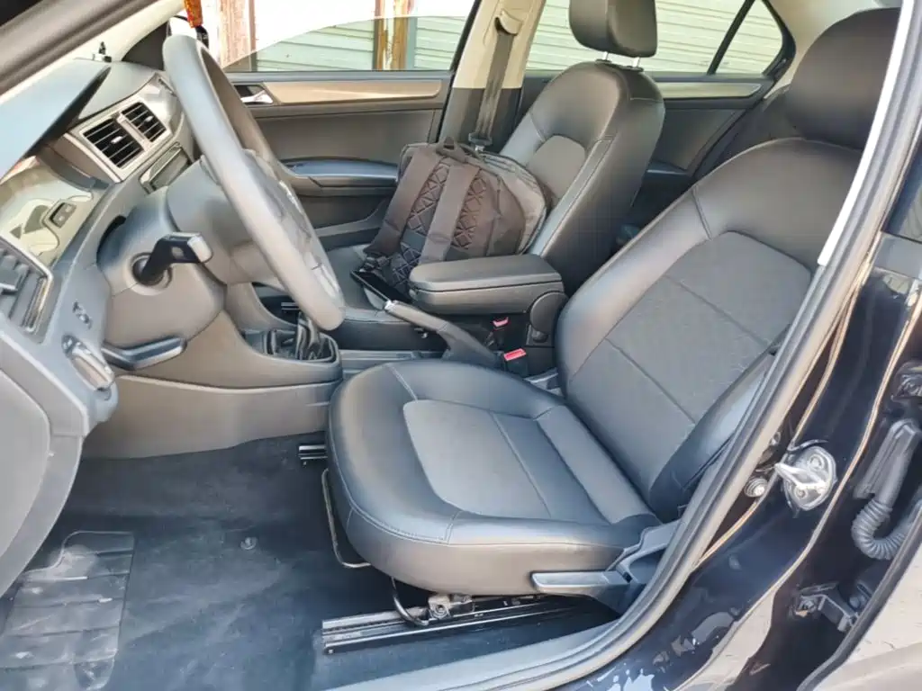 Volkswagen Santana — миниатюра 15