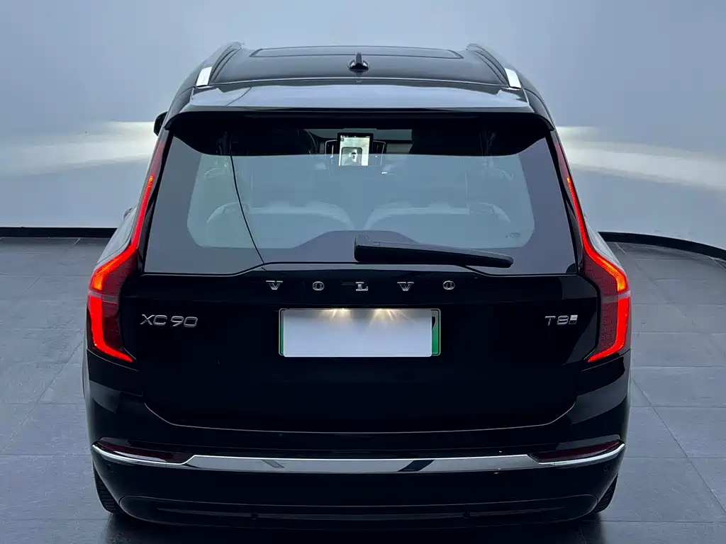 Volvo XC90 PHEV — миниатюра 8
