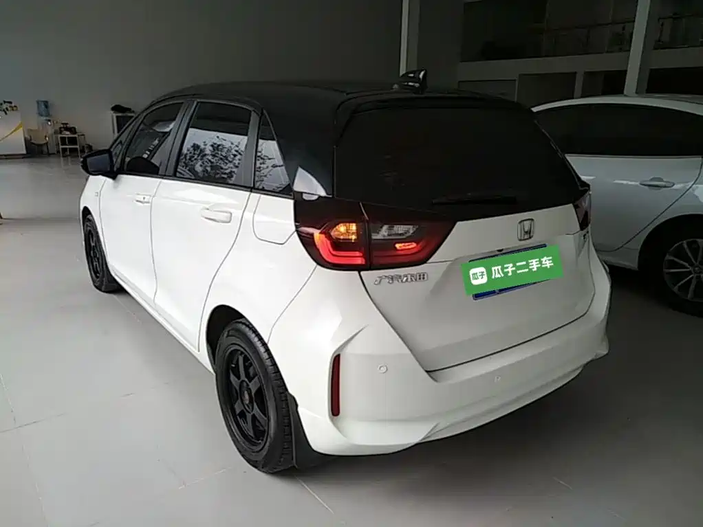 Honda Fit — миниатюра 5