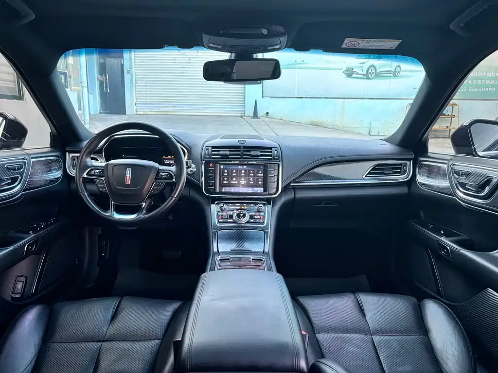 Lincoln Continental — миниатюра 11
