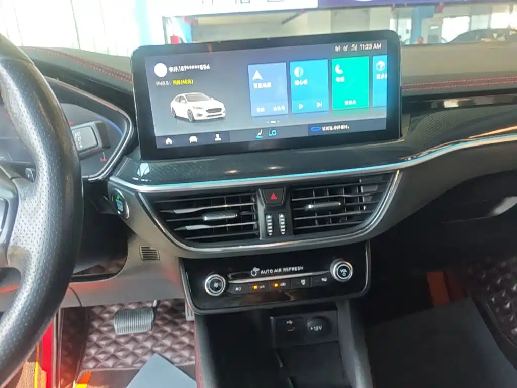 Ford Focus — миниатюра 13