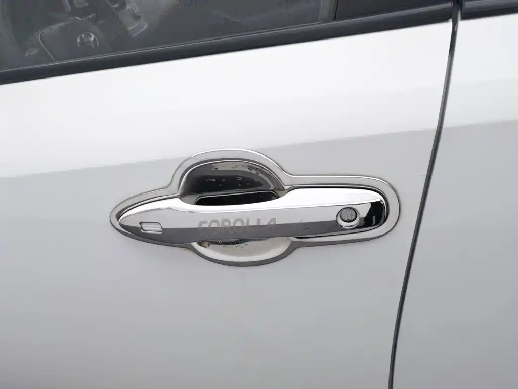 Toyota Corolla — миниатюра 18