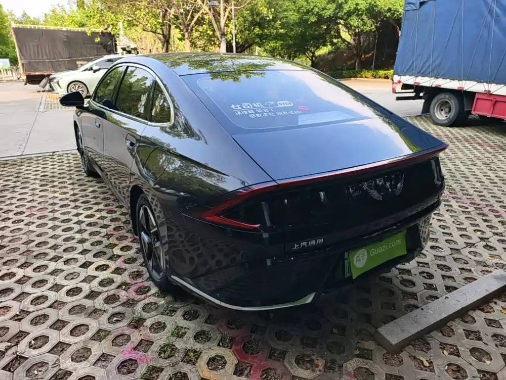 Wuling Xingguang — миниатюра 5