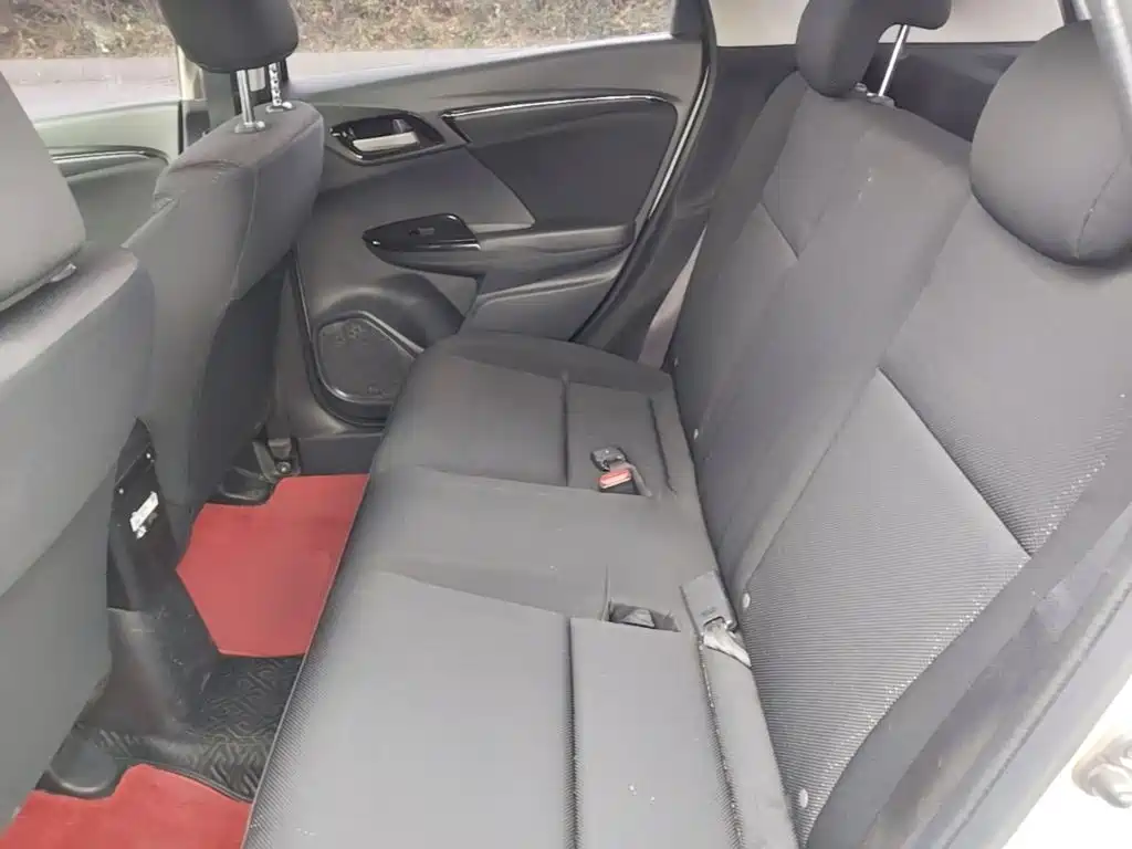 Honda Fit — миниатюра 17