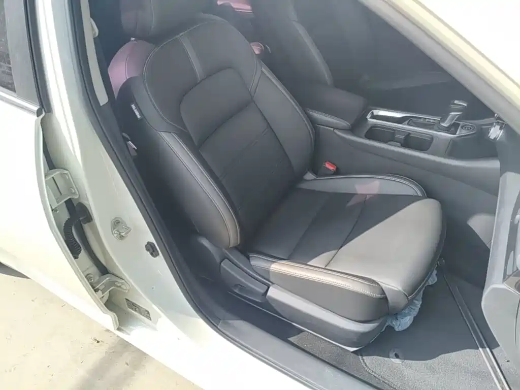 Nissan Sylphy — миниатюра 25
