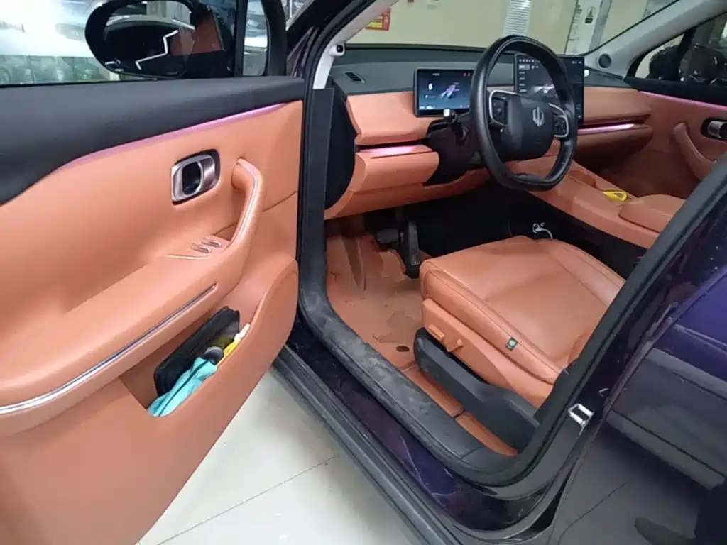 Leapmotor Leapmotor C16 — миниатюра 16