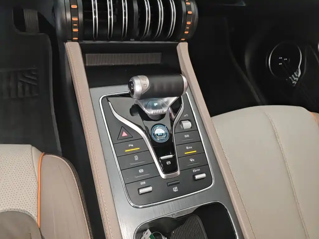 BYD Yuan Plus — миниатюра 14