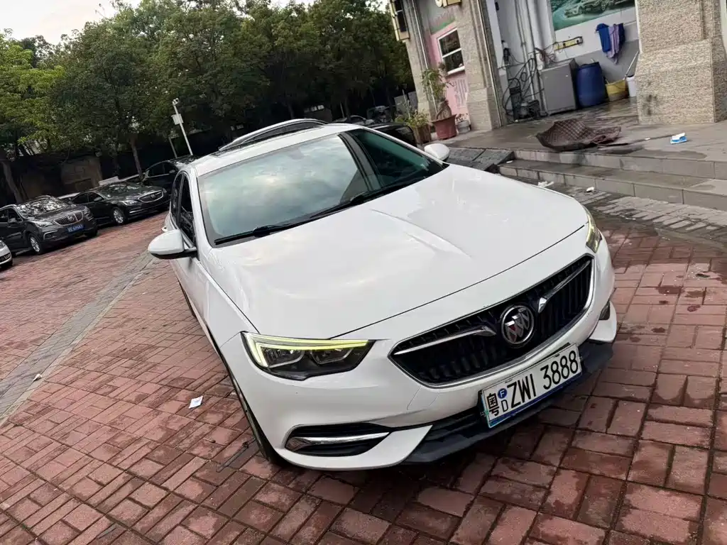 Buick Regal — миниатюра 2
