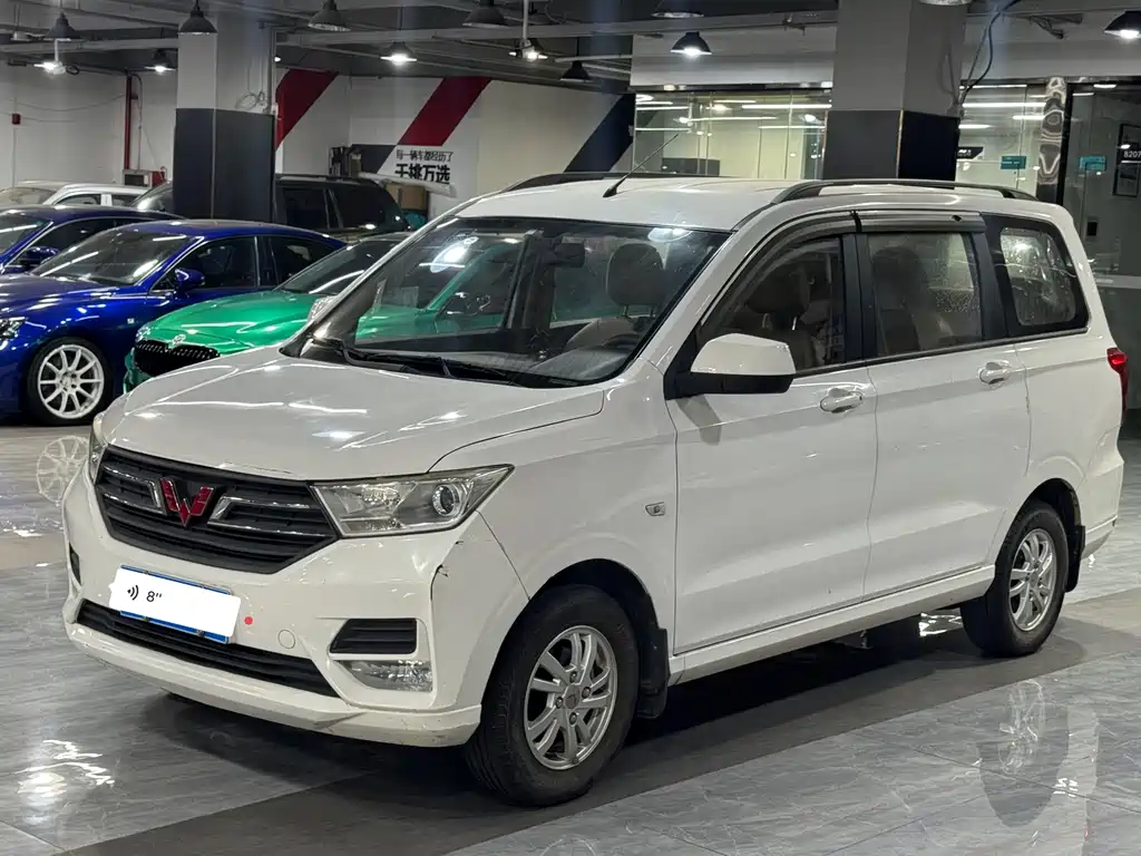 Wuling Hongguang 2019