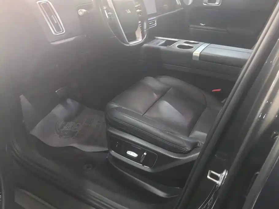 Li Auto Li L7 — миниатюра 9