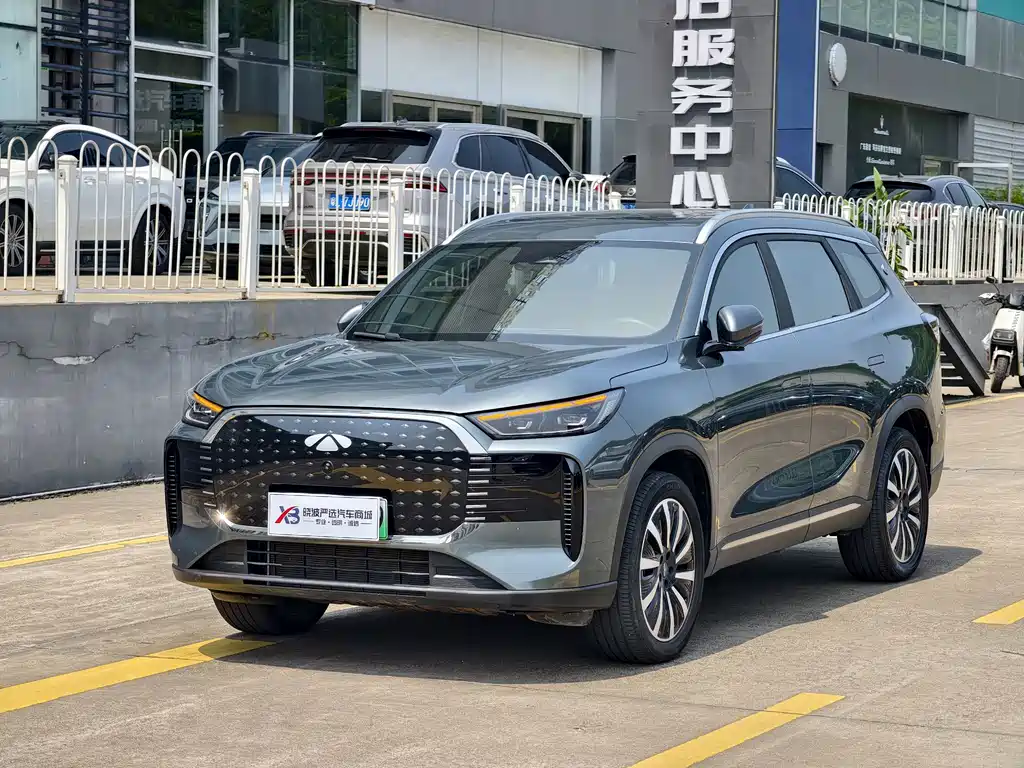 Chery T8