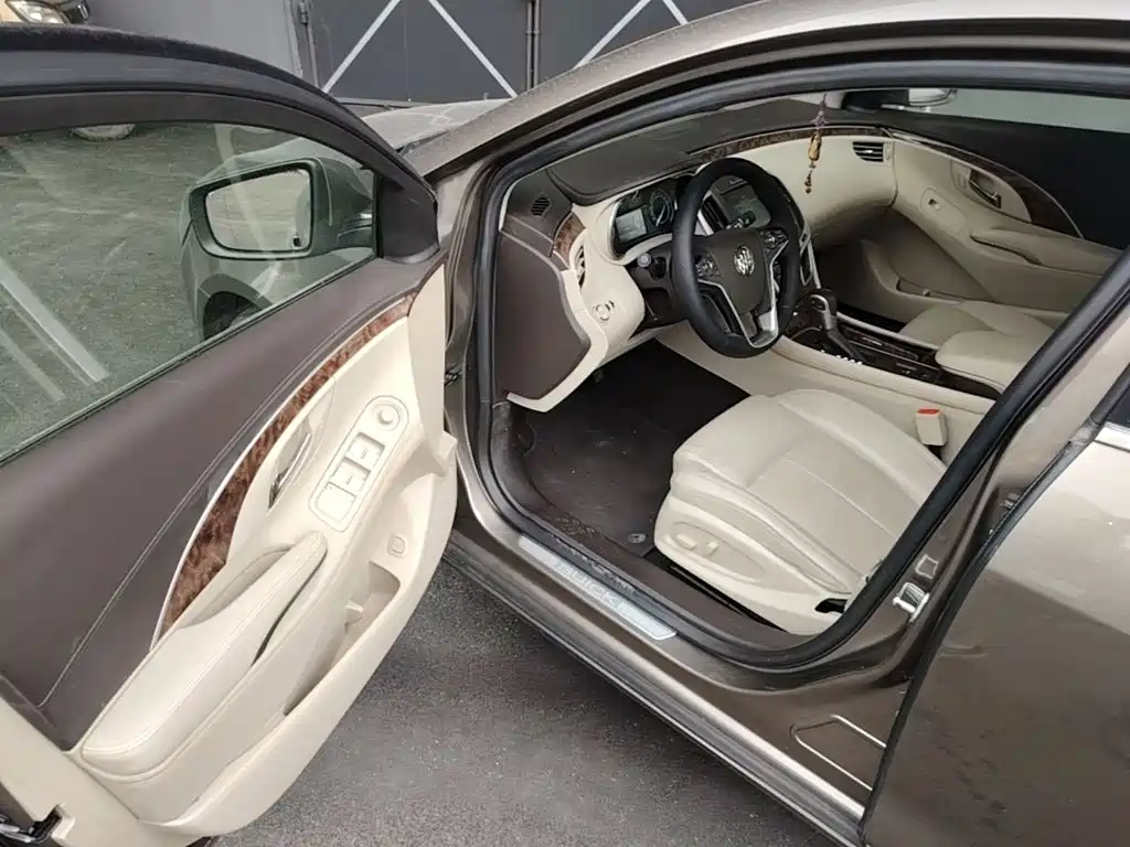 Buick LaCrosse — миниатюра 16