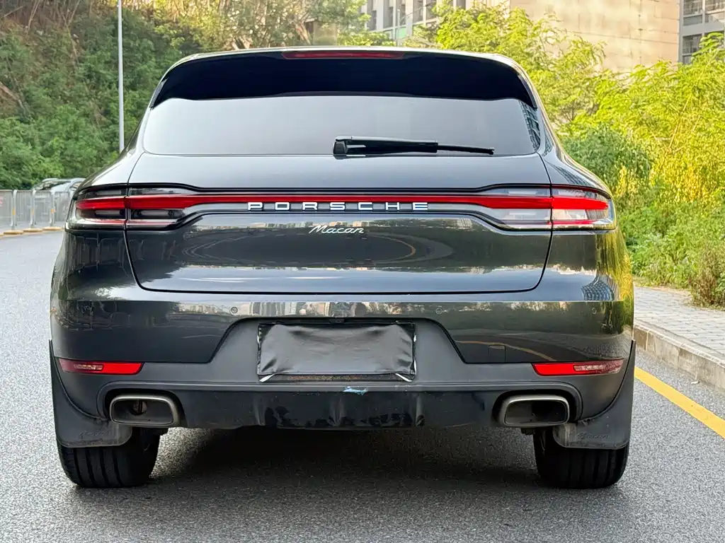 Porsche Macan — миниатюра 7