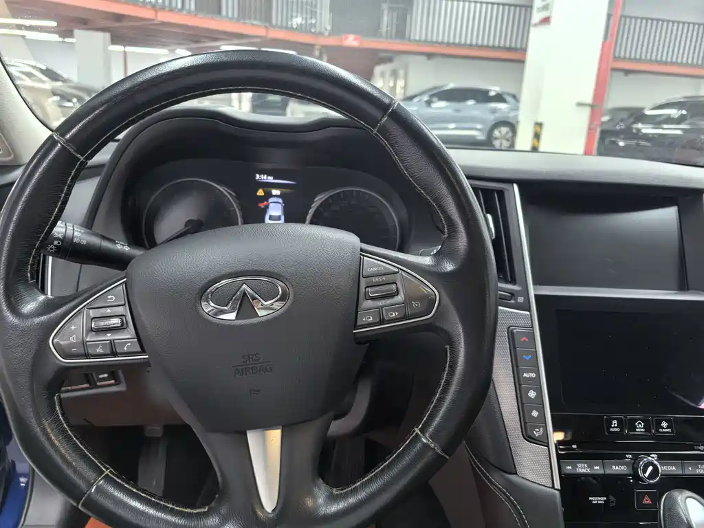 Infiniti Q50L — миниатюра 6