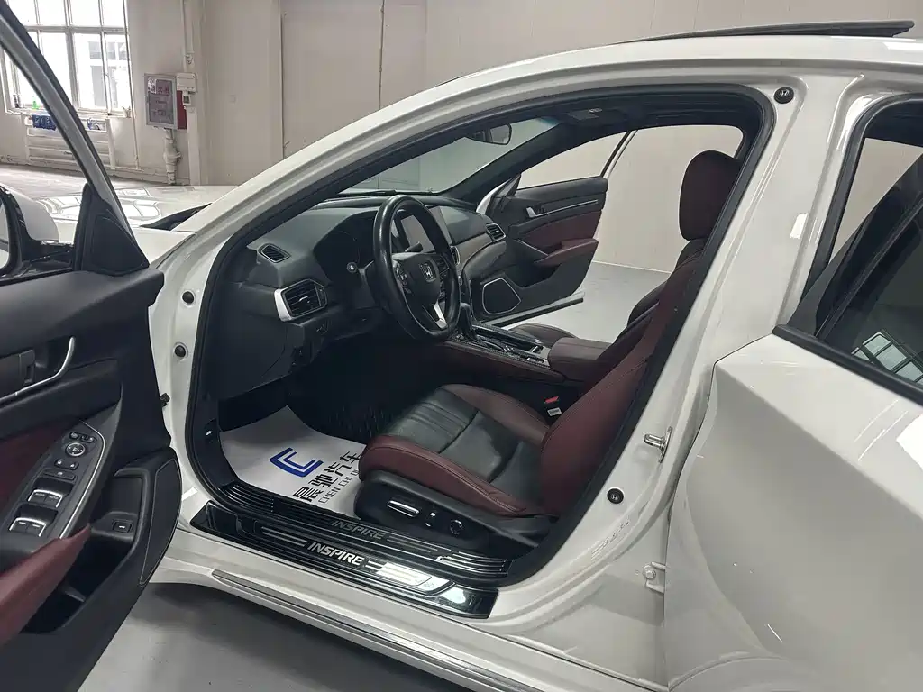 Honda Inspire — миниатюра 12