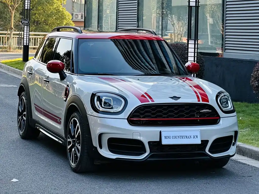 Купить MINI Mini JCW Countryman