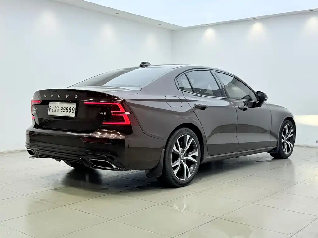 Volvo S60 — миниатюра 15