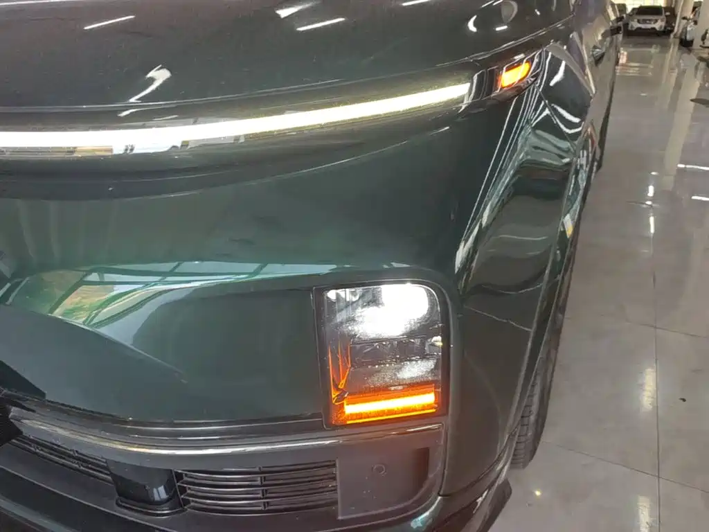 Li Auto Li L9 — миниатюра 24