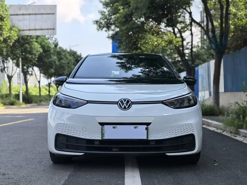 Volkswagen ID.3 — миниатюра 2