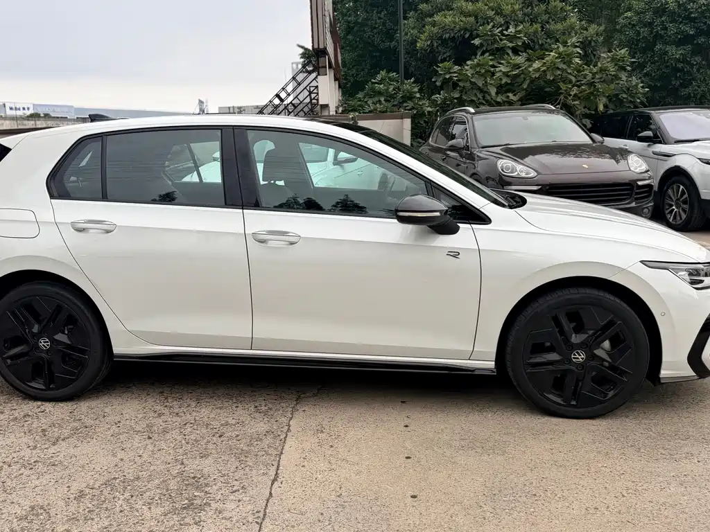 Volkswagen Golf — миниатюра 4