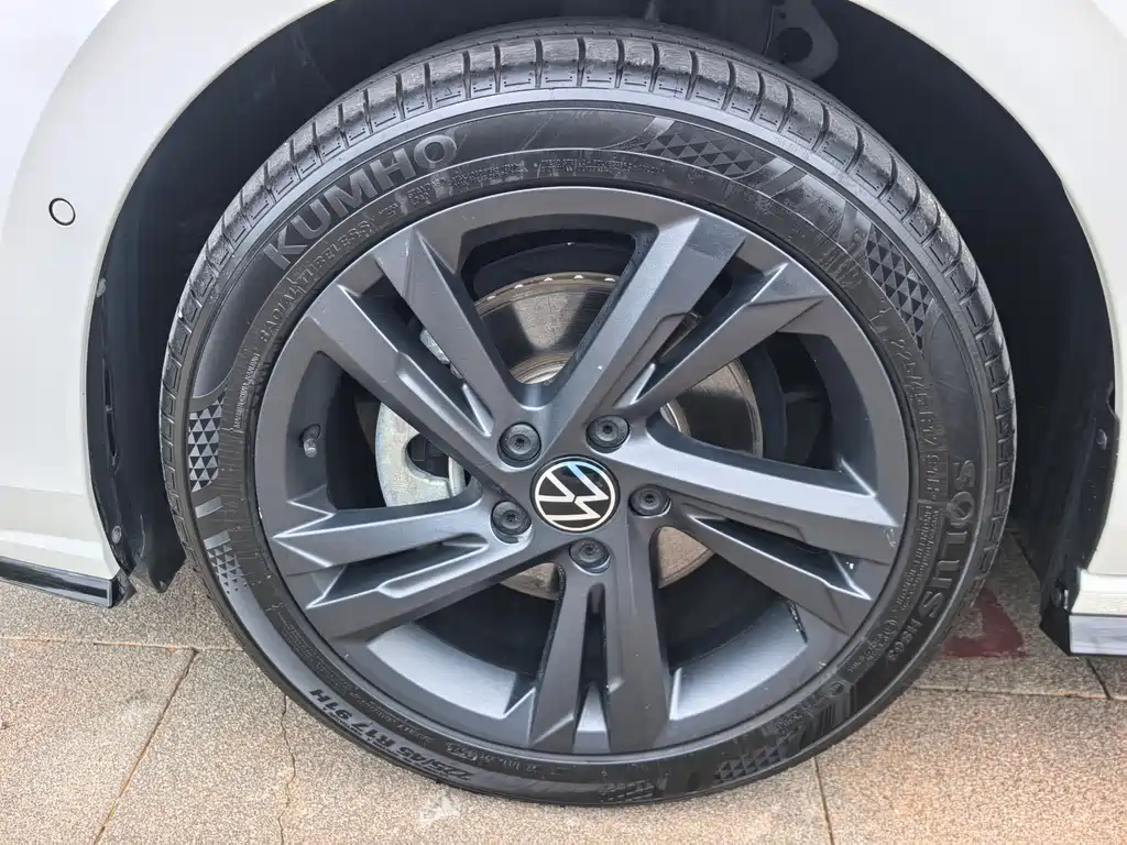 Volkswagen Golf — миниатюра 22