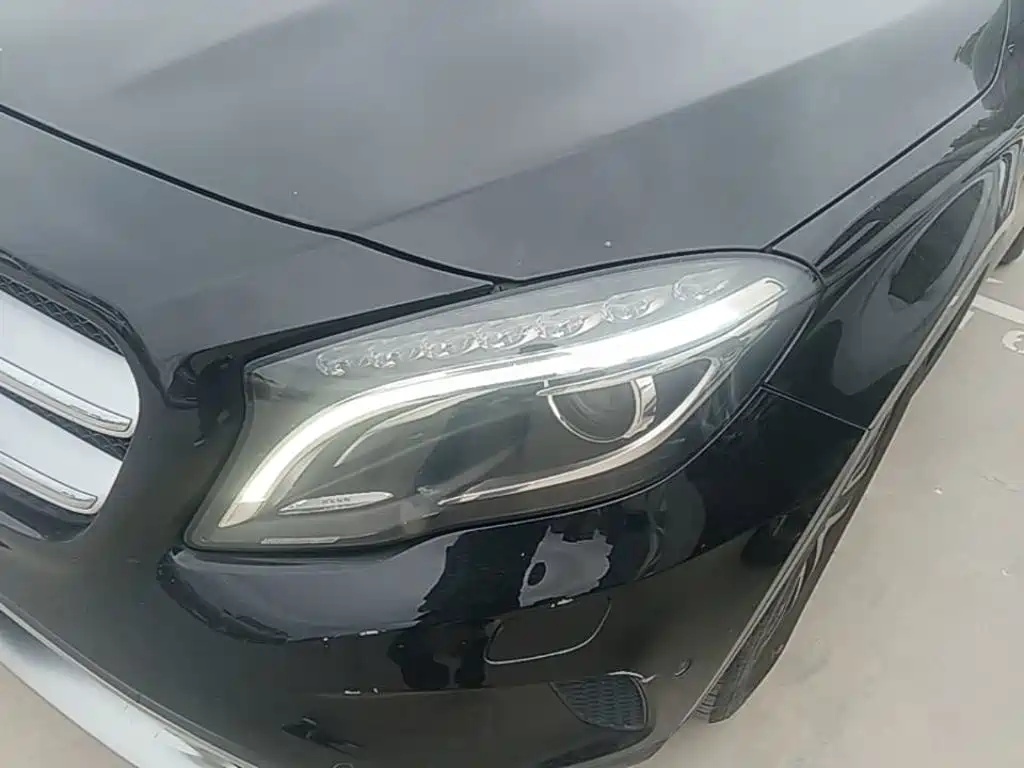 Mercedes-Benz GLA — миниатюра 24