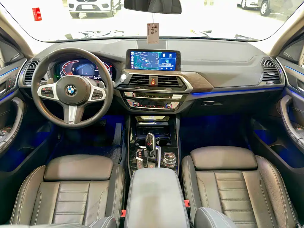 BMW X3 — миниатюра 9