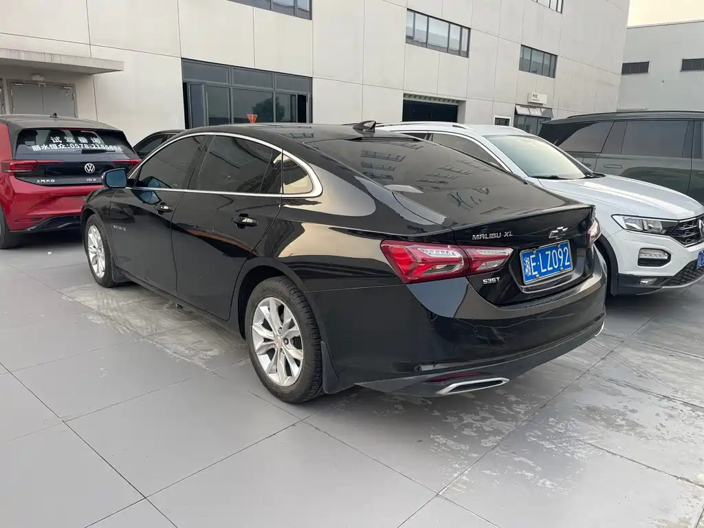 Chevrolet Malibu XL — миниатюра 9