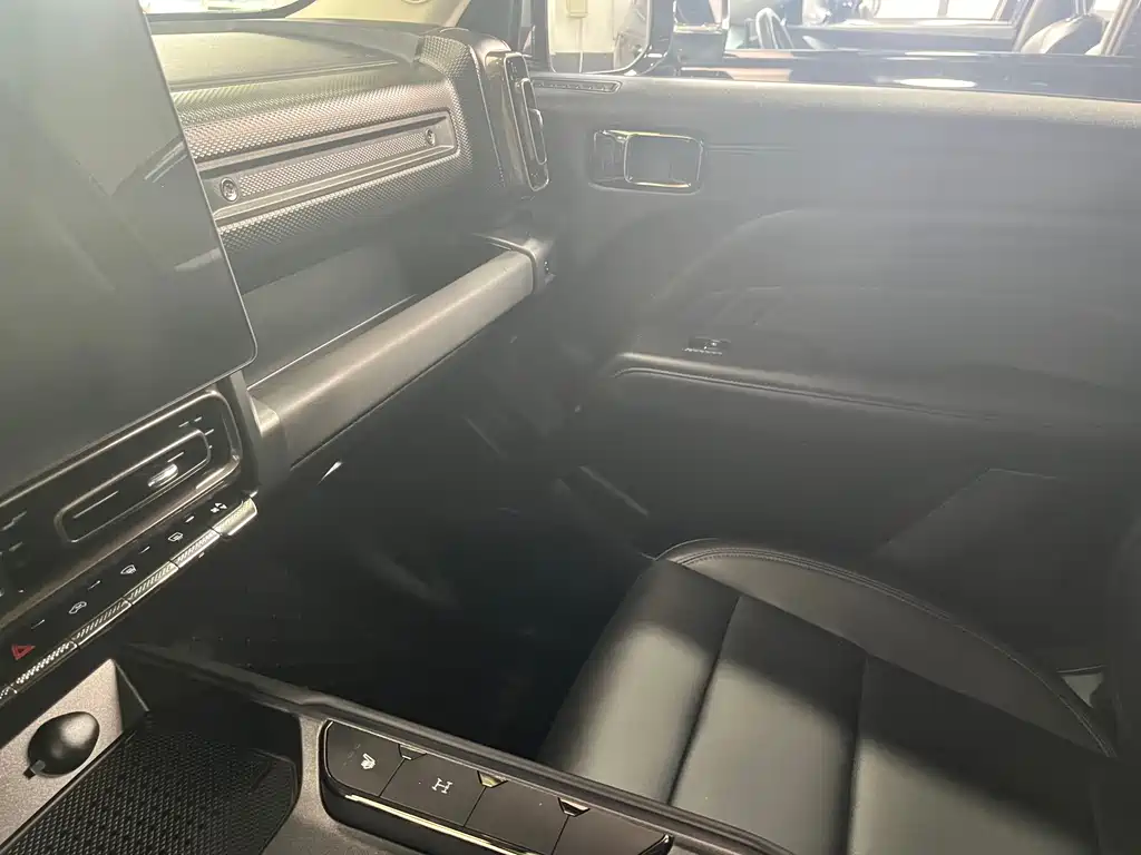 Haval Menglong Petrol — миниатюра 19