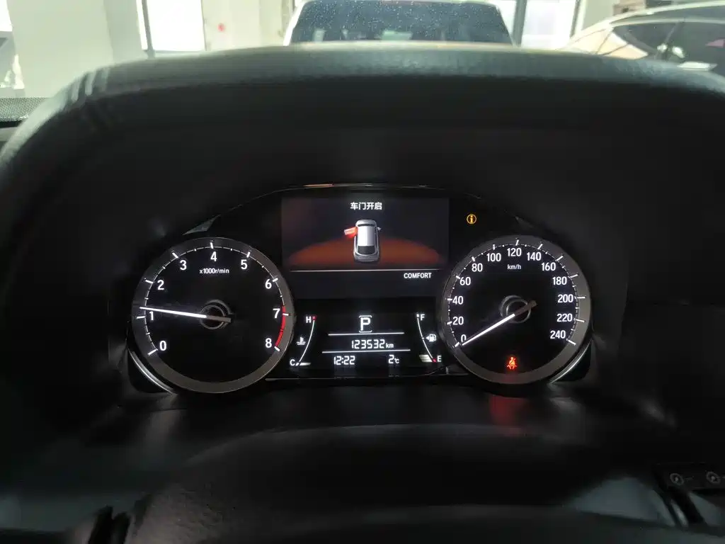 Honda UR-V 2017 370TURBO Luxury V