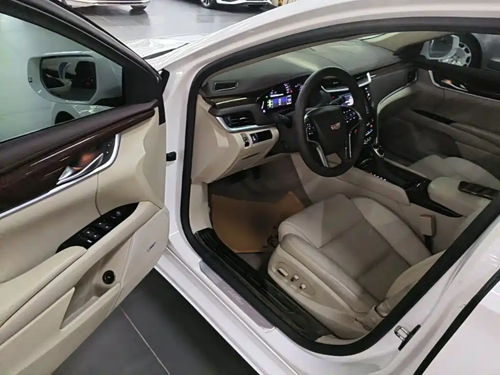 Cadillac XTS — миниатюра 16