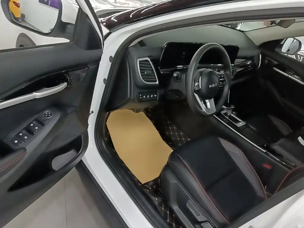 Kia Seltos — миниатюра 16