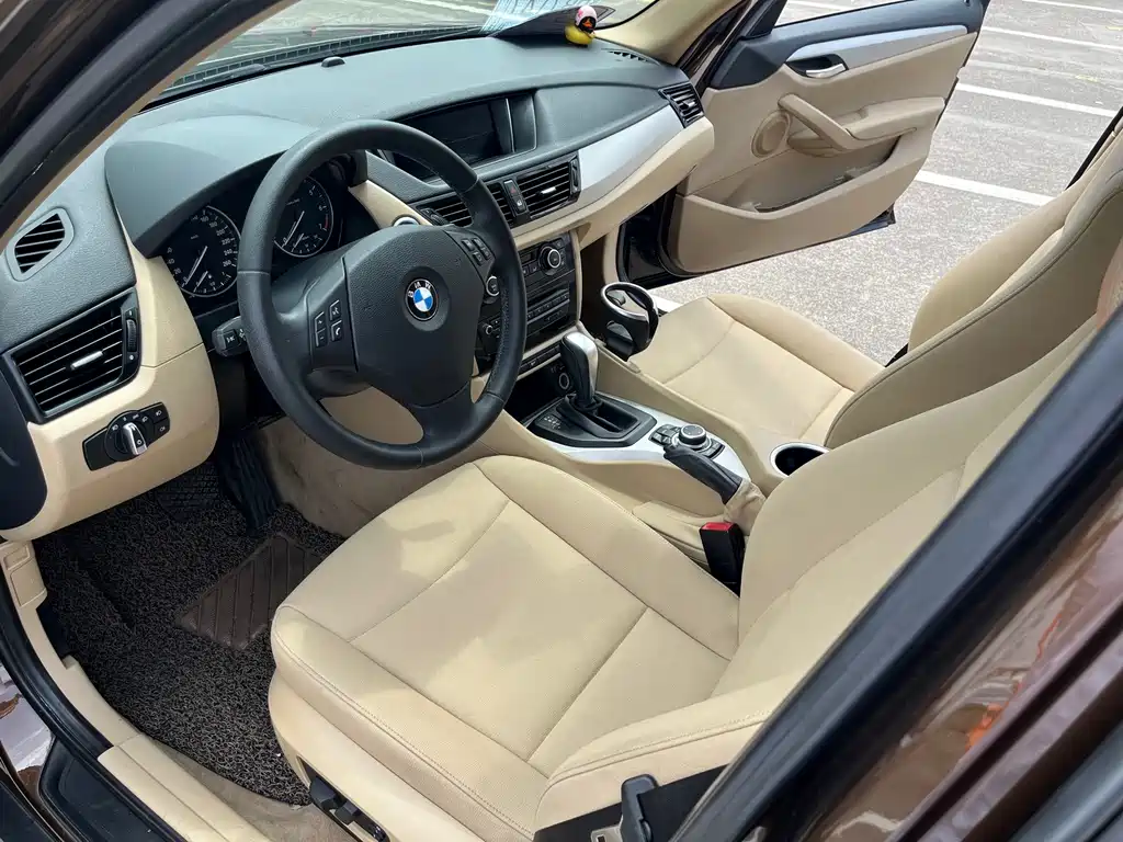 BMW X1 (Import) — миниатюра 6