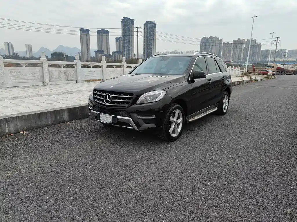Mercedes-Benz M-Class 2013