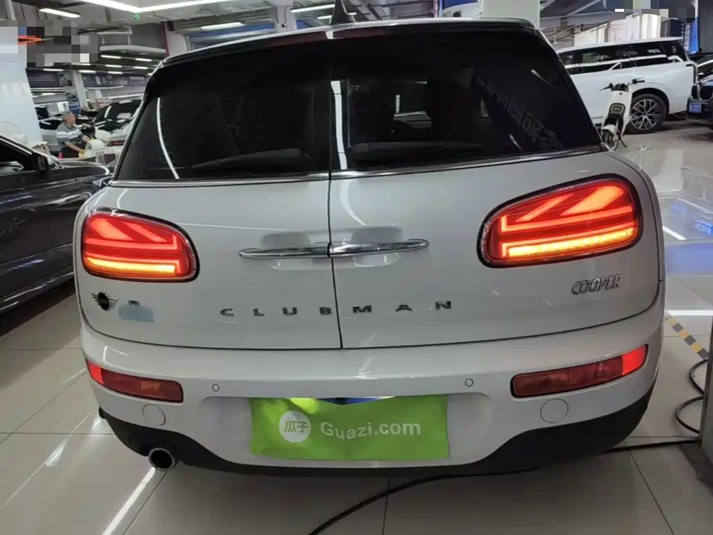 MINI Mini Clubman — миниатюра 6