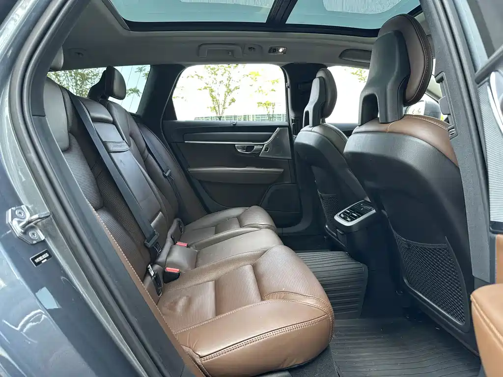 Volvo V90 — миниатюра 13