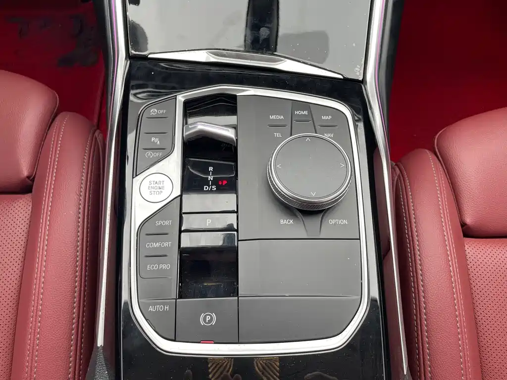 BMW 3 Series — миниатюра 13