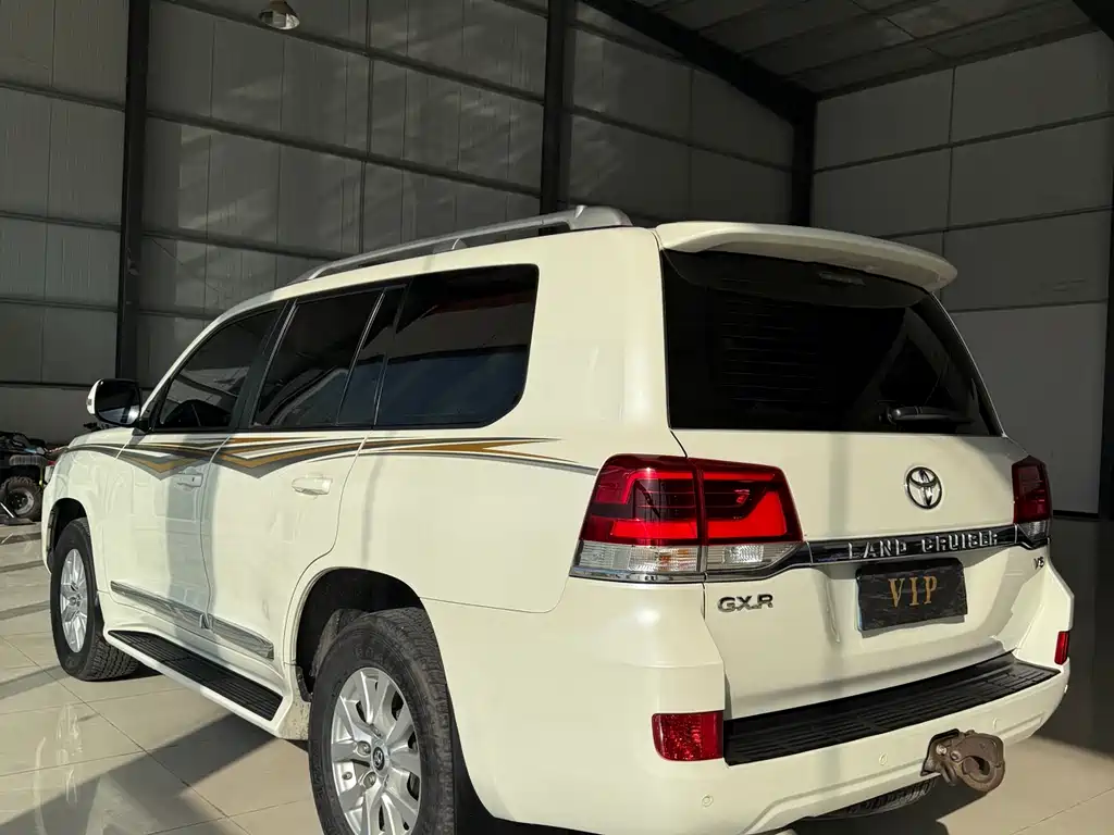 Toyota Land Cruiser 2016 4.0L AT